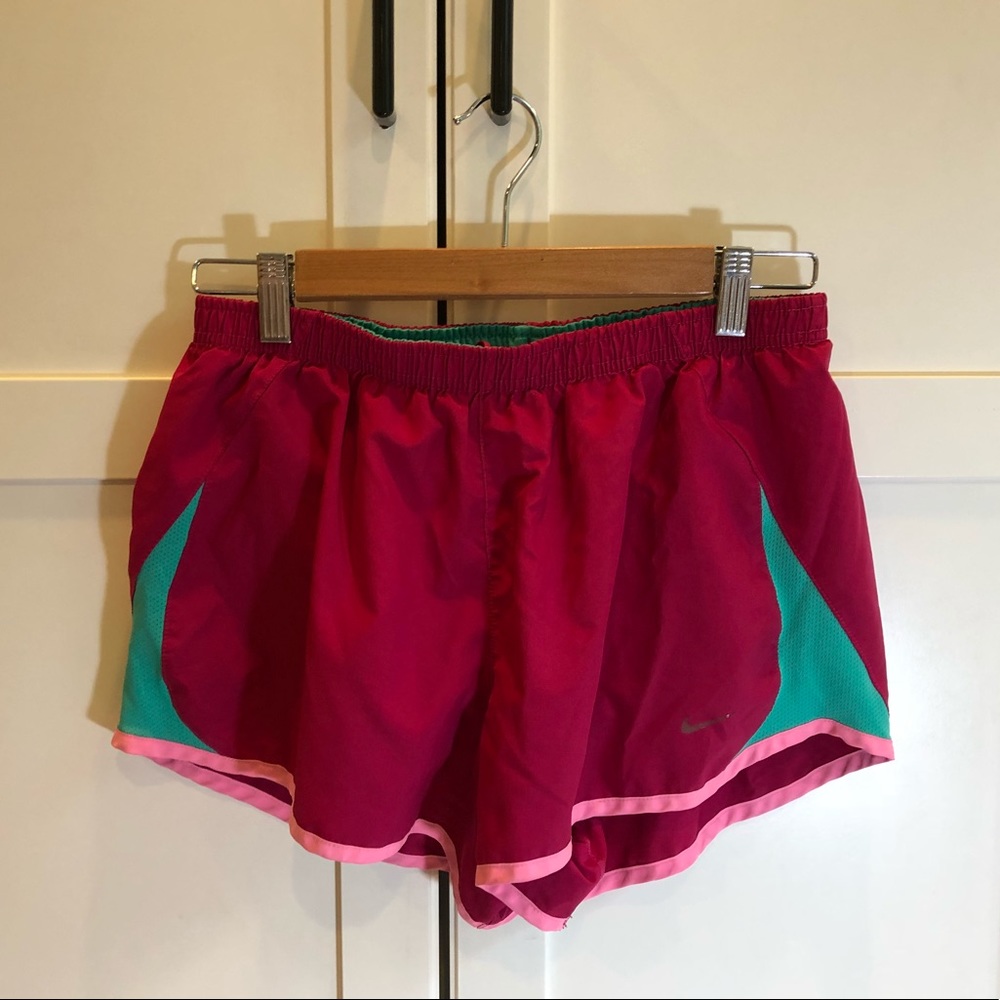 Nike Maroon Shorts Size Large